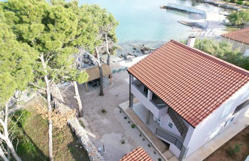 Apartments by the sea Ugljan - 19580 - Foto 3