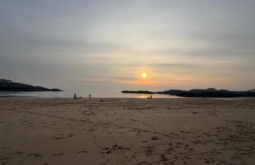 Four mile bridge by Trearddur bay - Foto 49