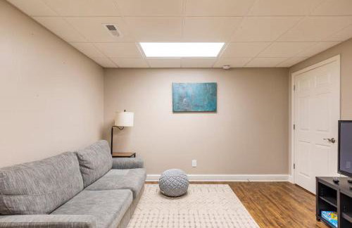 Cozy Country Poolside Getaway, 2BR, Near ATL - Foto 12