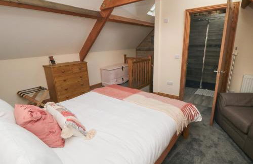 Crumble's Hideaway - Photo 9