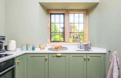 Manor Estate - Two Accommodation Wings - Sleeps 14 - Foto 31