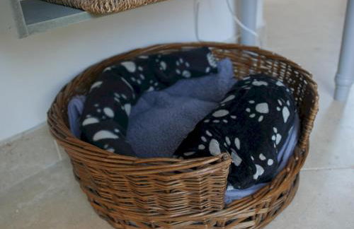 Beautiful Views Historic 16th Cent Barn Conversion - Pass the Keys - Foto 50