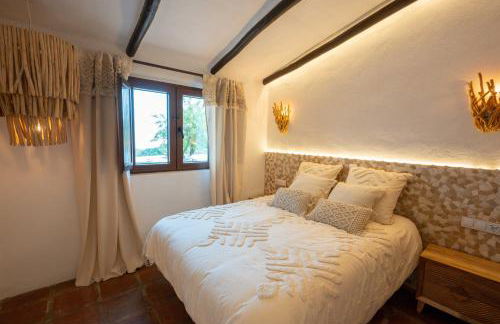 RentitSpain 15 Minutes from the Beach Cortijos Fandango Comfort y Mountain Views - Photo 27