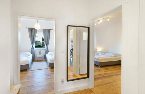 charming living - Parking - MA - PFALZ - A61 - Foto 1