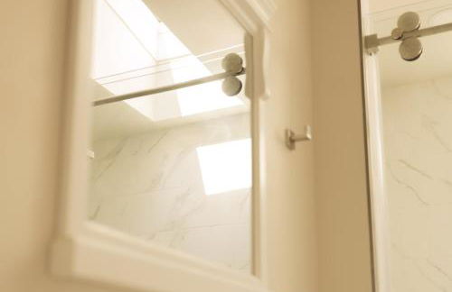 Work, Rest and Gather - Spacious 3BR with Modern Charm - Foto 40