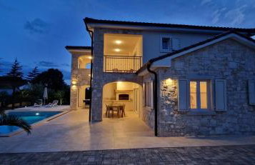 Villa Martina s bazenom,5 soba - Photo 57