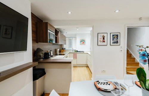 Luxury 3BRs Home, Spacious and Cozy in Victoria - Foto 11