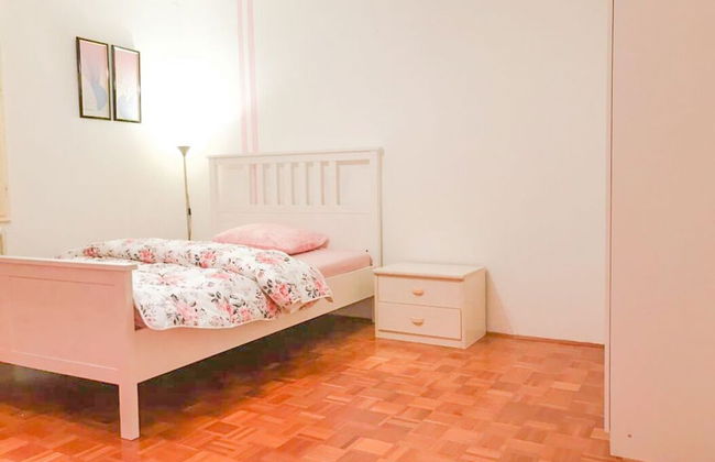 Lovely House - Double Bed, Parking - Foto 2