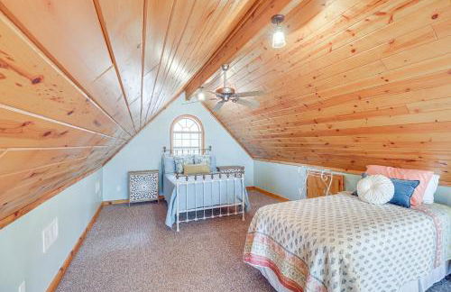 Lakefront Arkansas Home with Deck, Grill and Cornhole! - Photo 22