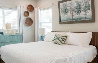 Cozy Coastal Cottage Whole House Sleeps 10 - Foto 18