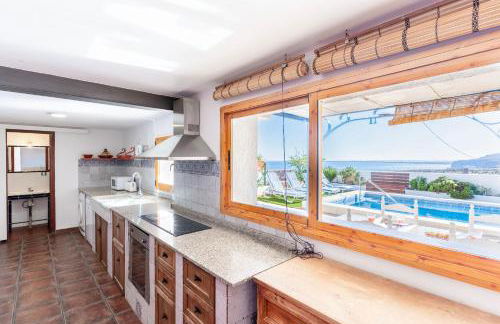 Blue House I Pool I Art I BBQ I Peace I Relax - Foto 25