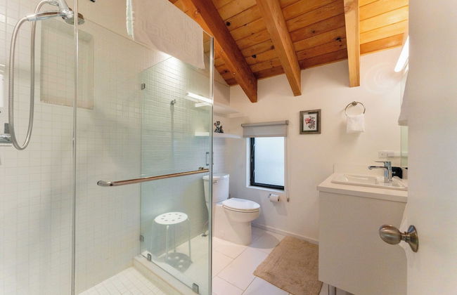 Trapper by Avantstay A+ Interior Design w/ Sauna - Photo 27