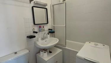 Studio proche de la gare SNCF - Photo 3