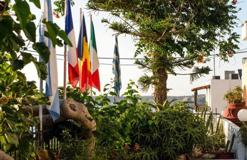 Esplanade Apartments - Heated Pool - Photo 90