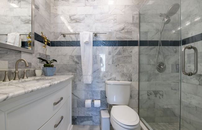 Bayview Beach Condo - Foto 12