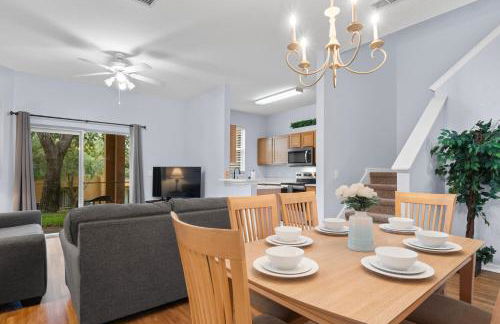 Cambria - Beautiful 4BR TH Near Disney in Resort - Foto 12