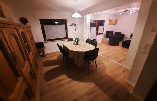 Haus Langert - Einfamilienhaus mit Terrasse und Garten zur alleinigen Nutzung - Foto 9