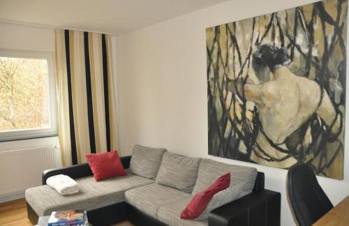 Geräumige 2-Z WOHNUNG im GRÜNEN, GARTEN, TERRASSE, RUHIG, NATUR, PHANTASTISCHER BLICK! - Foto 4