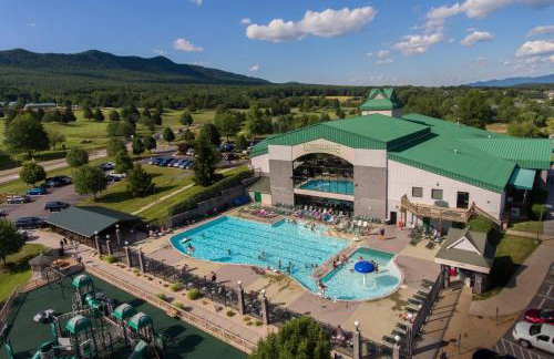 RiverWinds - Modern Charm Near Shenandoah National Park - Foto 43