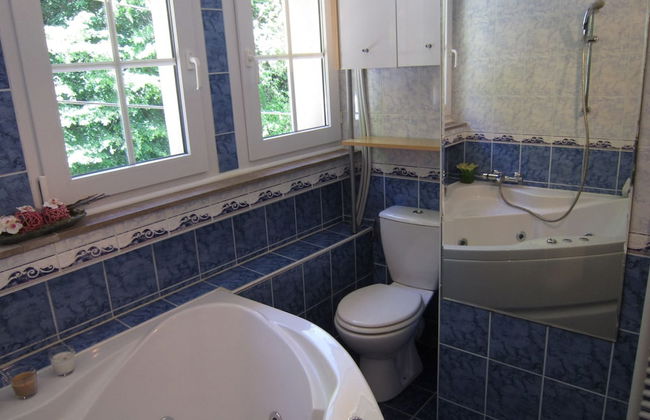 Charming House With Stunning View of the Bouillon Castle - Photo 15