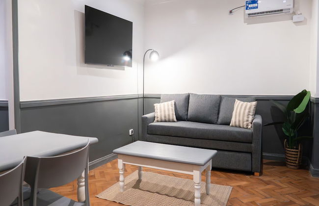 Moreno 820 by DOT Suites - Photo 24