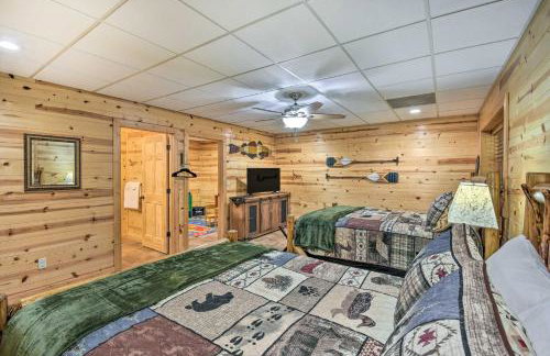 Great for Families! Lavish Hiawassee Cabin - Foto 22