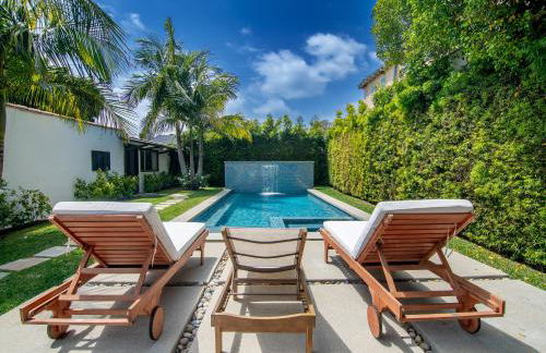 Beautiful Large 3 Bedroom 2 Bath Plus Pool and Jacuzzi - Foto 36