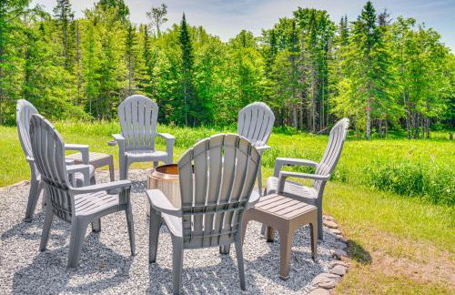Rustic Cabin in West Danville with Deck and Fire Pit! - Foto 2