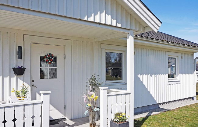 8 Person Holiday Home in Kopingsvik - Foto 16