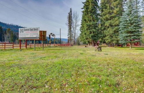 Black Diamond Guest Ranch Cabin with Lodge Access! - Foto 25