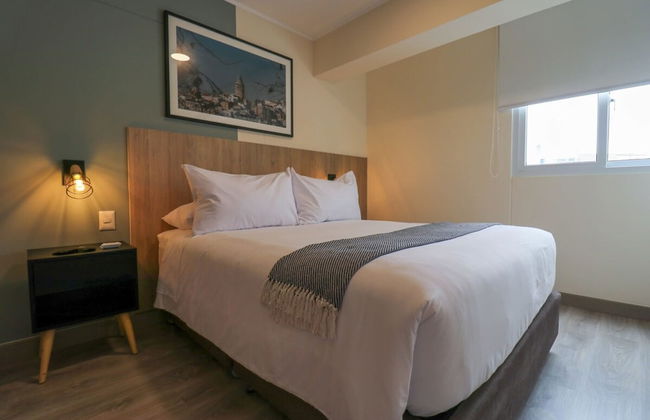 w Minimalist 2BR in Miraflores - Photo 23