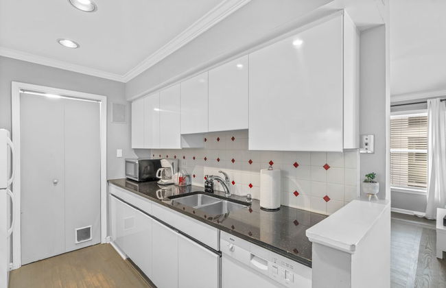 Juniper Furnished Apartments - Photo 65