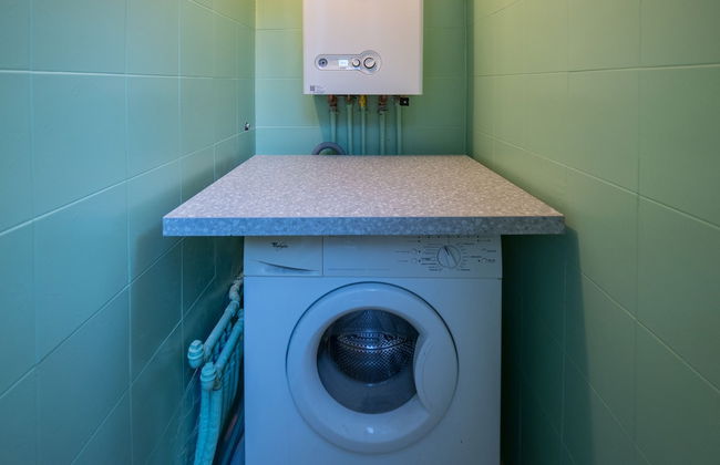 Picabon Apartment with AC and Balcony - Foto 12