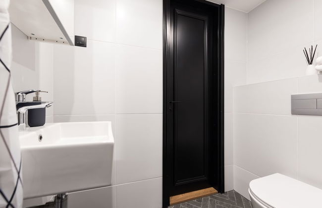 Hilltop Apartments City Centre - Photo 59