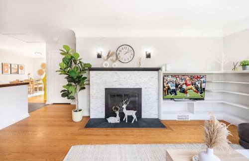 Modern 2BR Retreat w Maple Leaf UW&Park - Foto 11