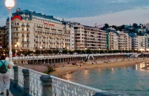 BeraBera,Parking free,2WC,Terraza,Aire acond,Auto Checkin - Foto 35