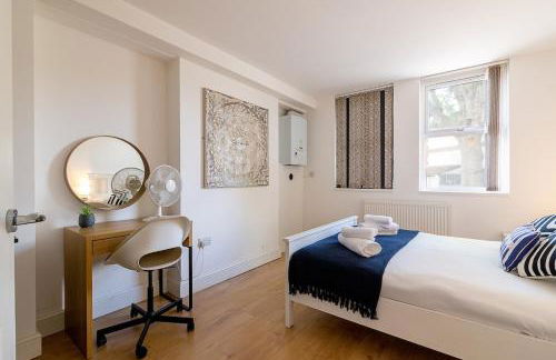 Lovely 2 Bedroom 2 Bathroom Apartment with Parking - Foto 2