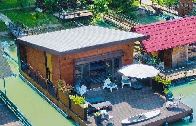 Beach House Belgrade - Photo 1