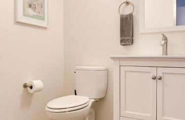 Modern Loft w/ View - Foto 21