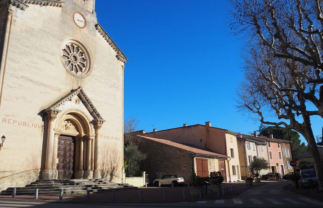 Holiday Home in Villes-sur-auzon With Pool - Foto 26