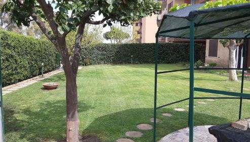 A&A - Marina di San Nicola - Appartamento con Giardino Esclusivo e Parcheggio Interno - Foto 3, Garden, Garden view