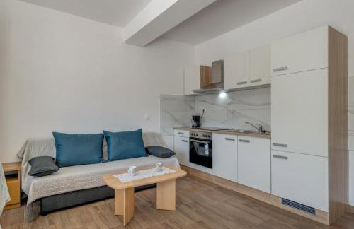 Holiday House Kostanje - Photo 17