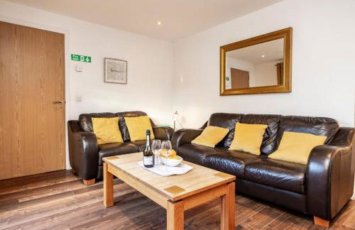 Bright House with Garden & Patio in Market Town - Foto 3