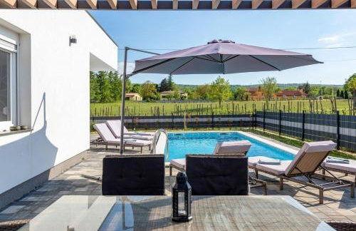 Villa Blue Lagoon - Private Pool and Whirlpool - Foto 10