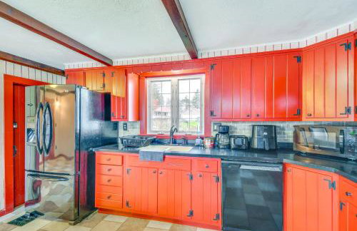 5 Mi to Lake Ontario Mexico Home with Seasonal Pool - Photo 9