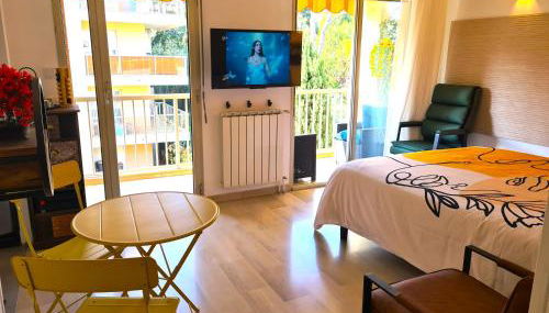 STUDIO BALCON CALME AVEC PARKING 5mn de la MER - Foto 5