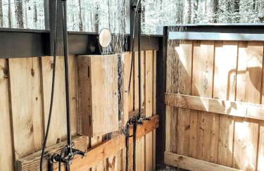 Secluded Treehouse Rental Ideal for Glamping in Alabama - Foto 24
