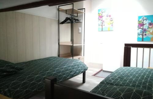 Maisonnette atypique du centre ville - Foto 7