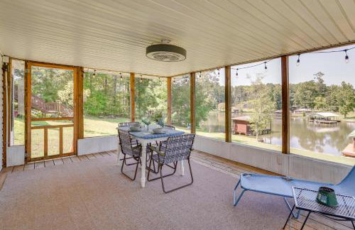 Lake Sinclair Escape Screened Porch, Modern Style - Foto 19