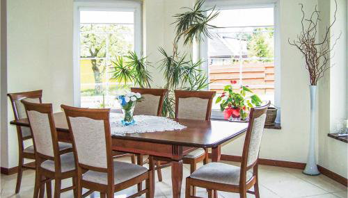 4 Bedroom Stunning Home In Kamien - Foto 3